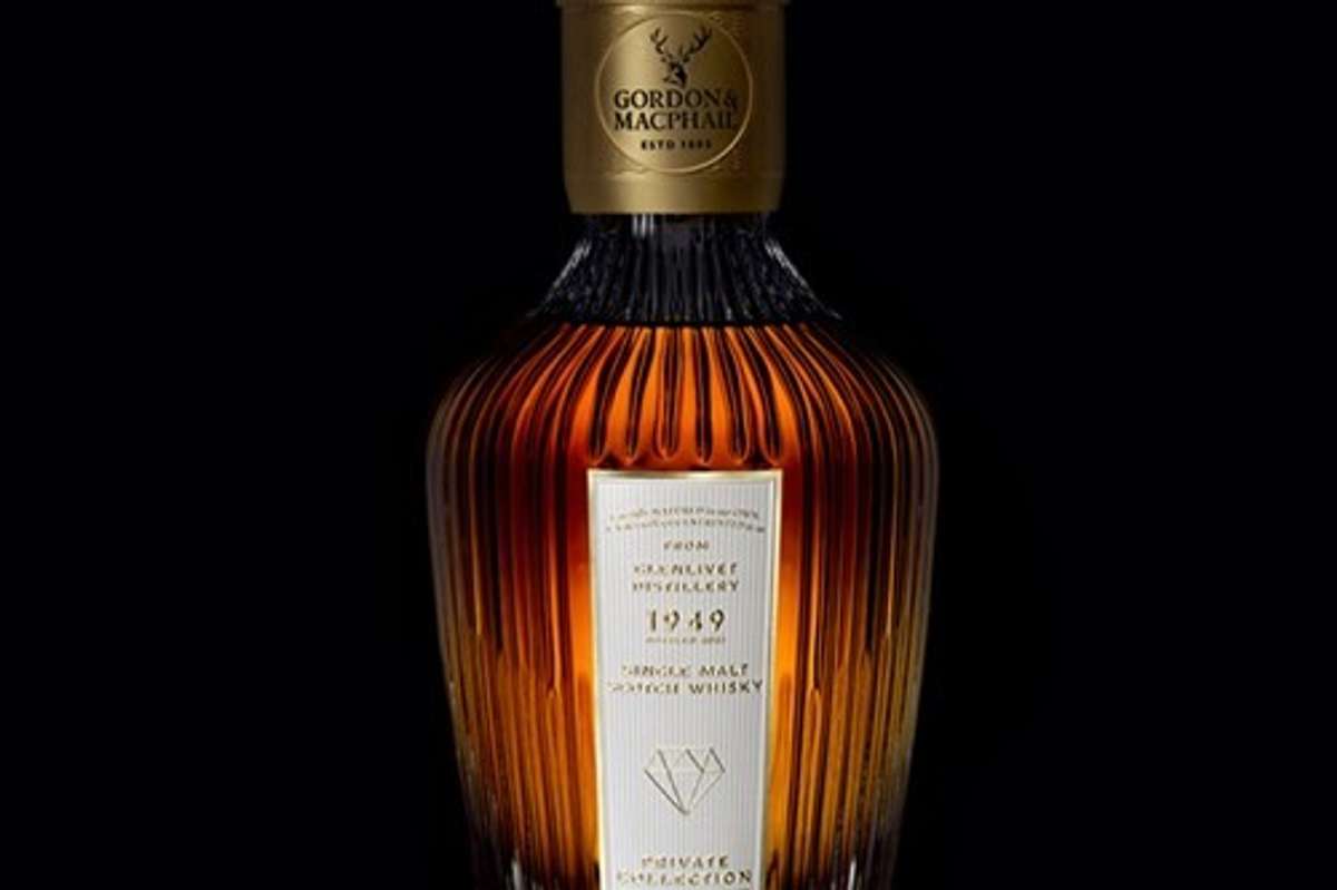 Gordon & MacPhail to close wholesale arm