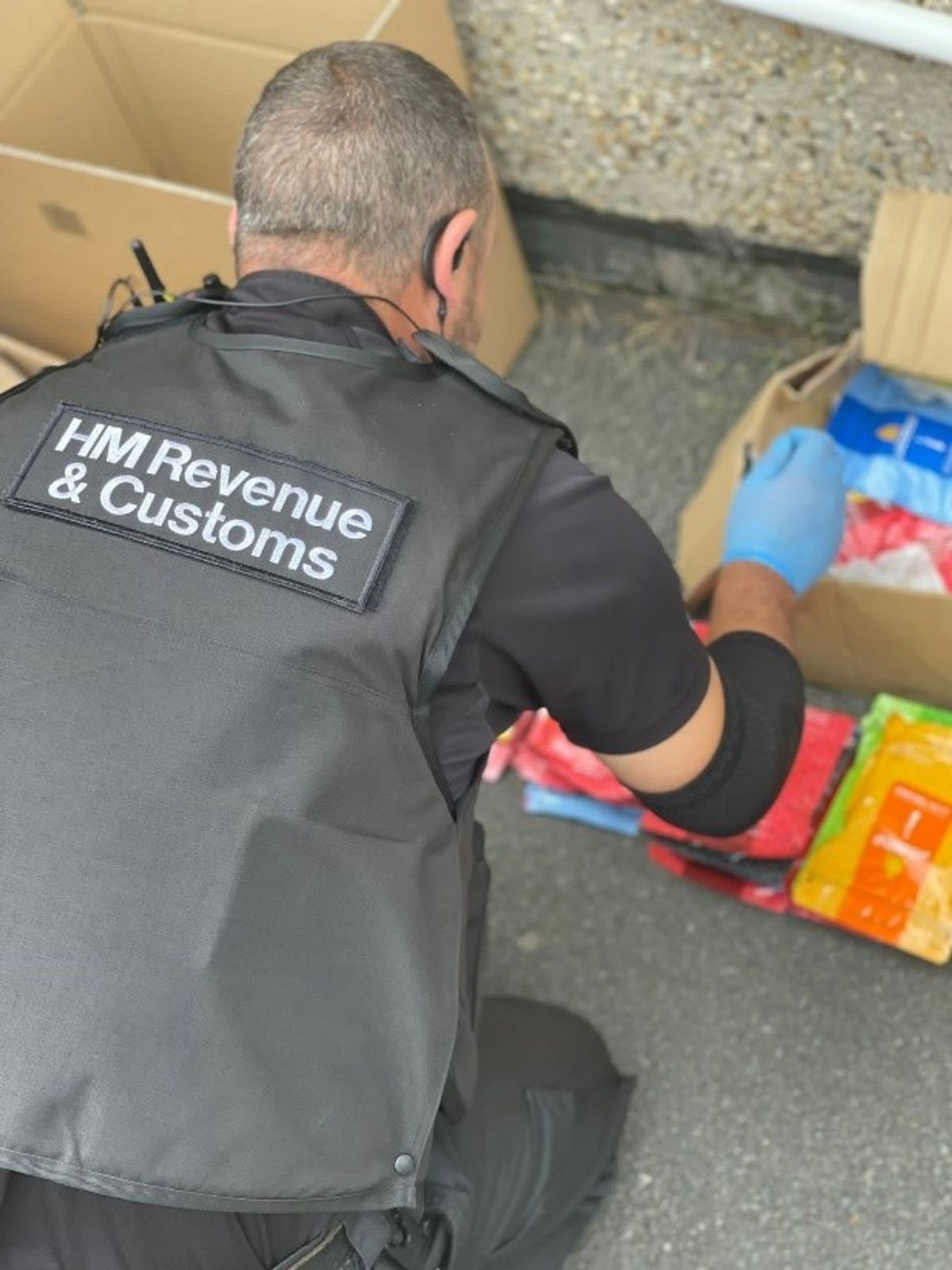 Raids in Swindon uncovers £40,000 worth of illegal tobacco