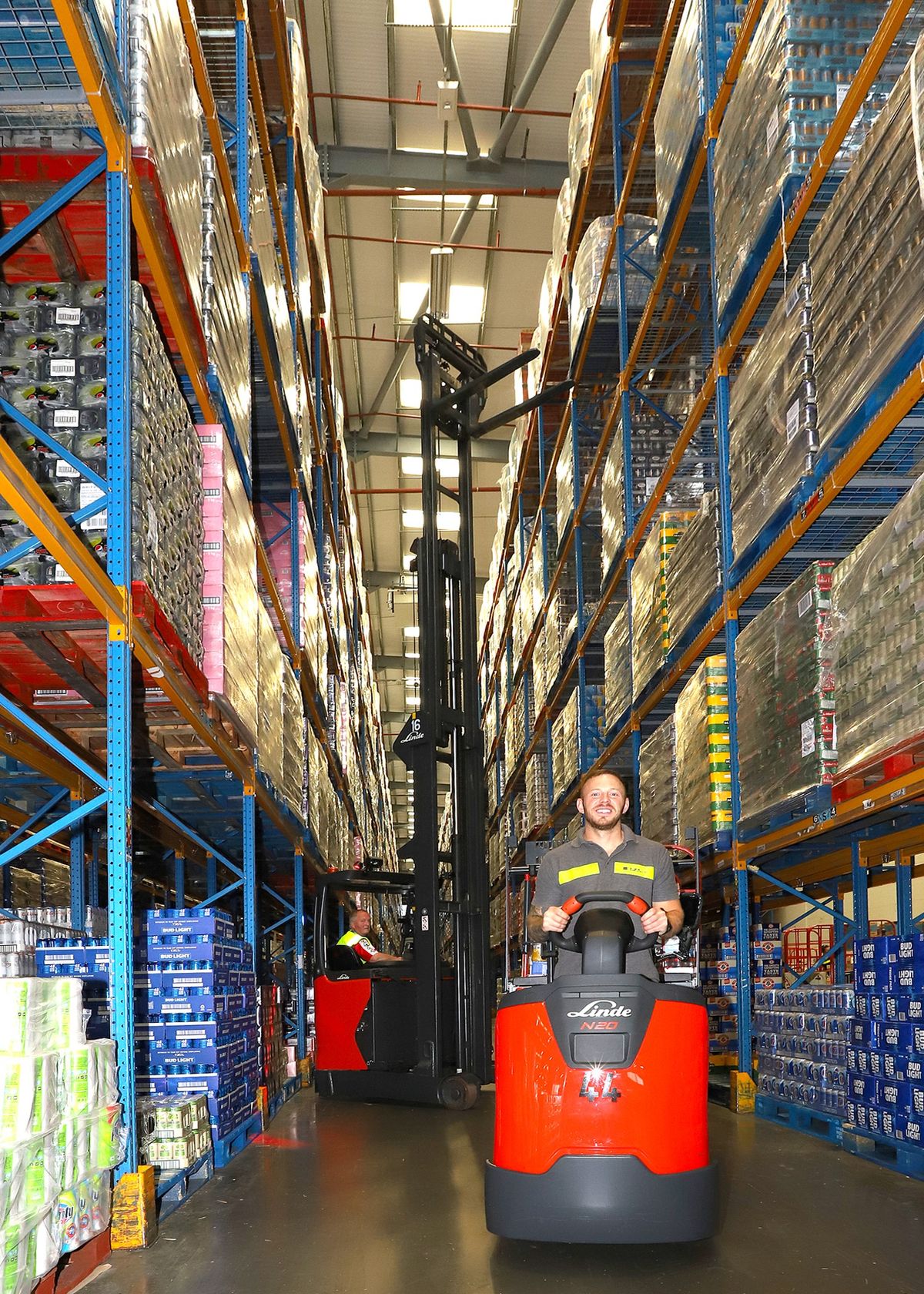 James Hall & Co. Ltd invests £200k in new forklifts and pickers
