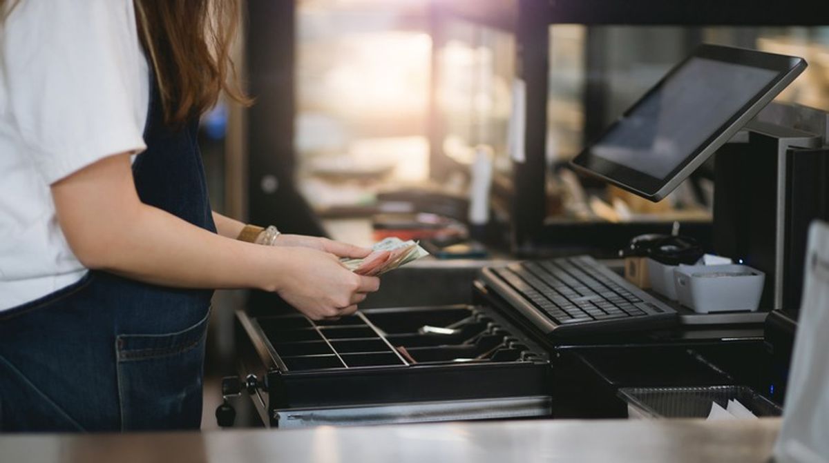 Convenience retailers taking lower profits after wage hike