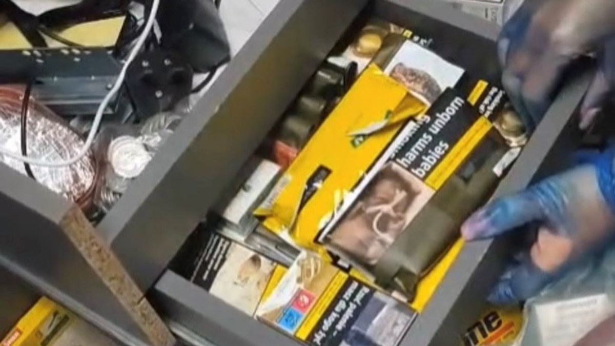 Dudley Council cracks down on illegal shops