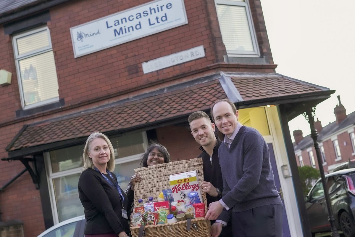 SPAR starts season of goodwill with donation of home starter hampers to Lancashire Mind
