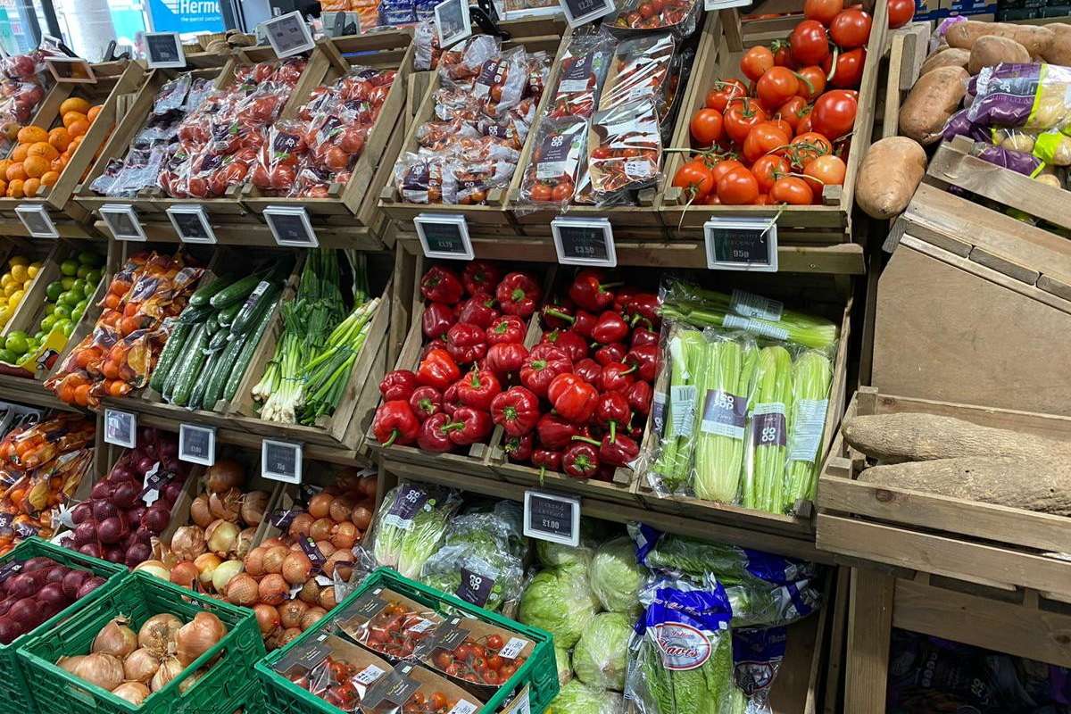 Indies hardest hit as grocery sales fall