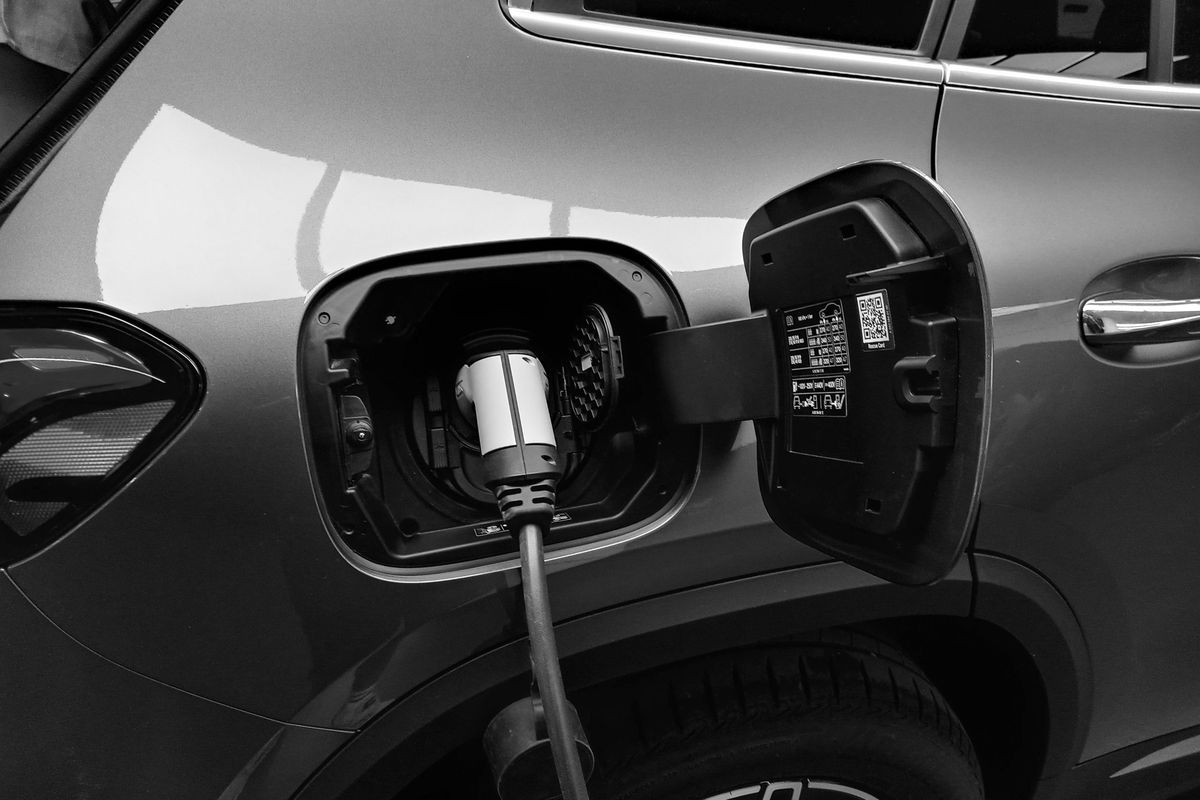 New legislation regulates UK smart-charge points