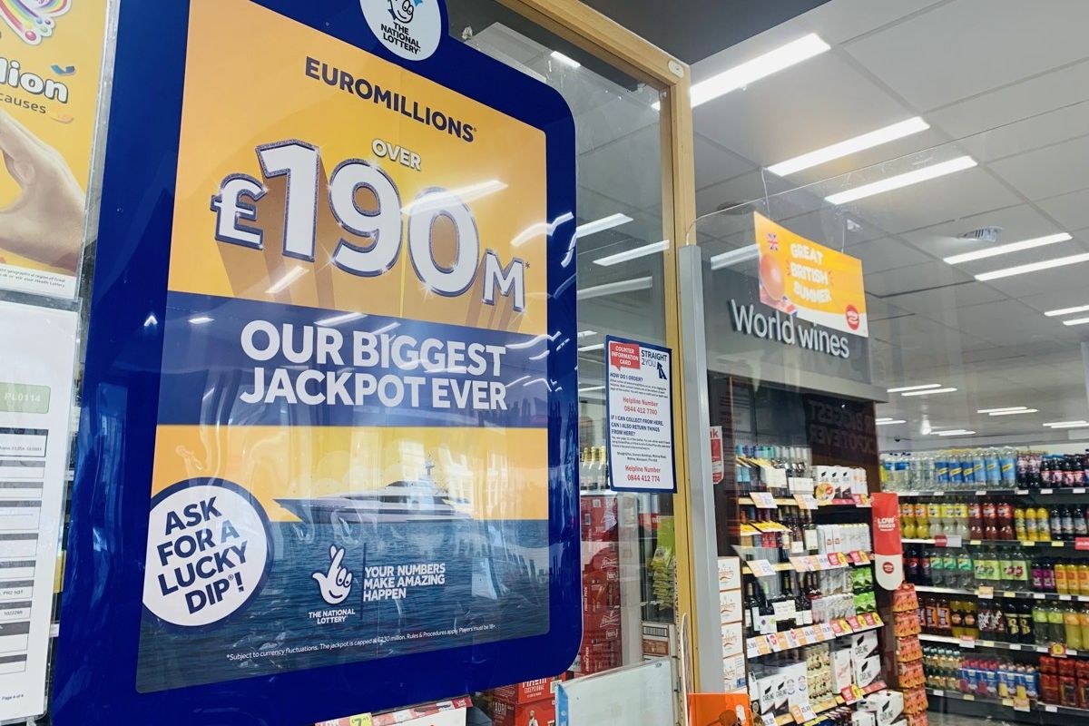 Retailers in for mega sales with biggest-ever Euromillions Jackpot and Lotto ‘Must Be Won’ draw