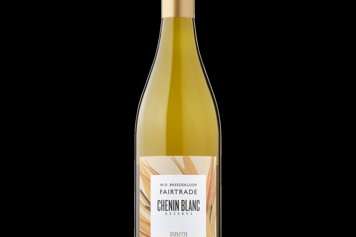 SPAR celebrates raft of own label wine and spirit award successes