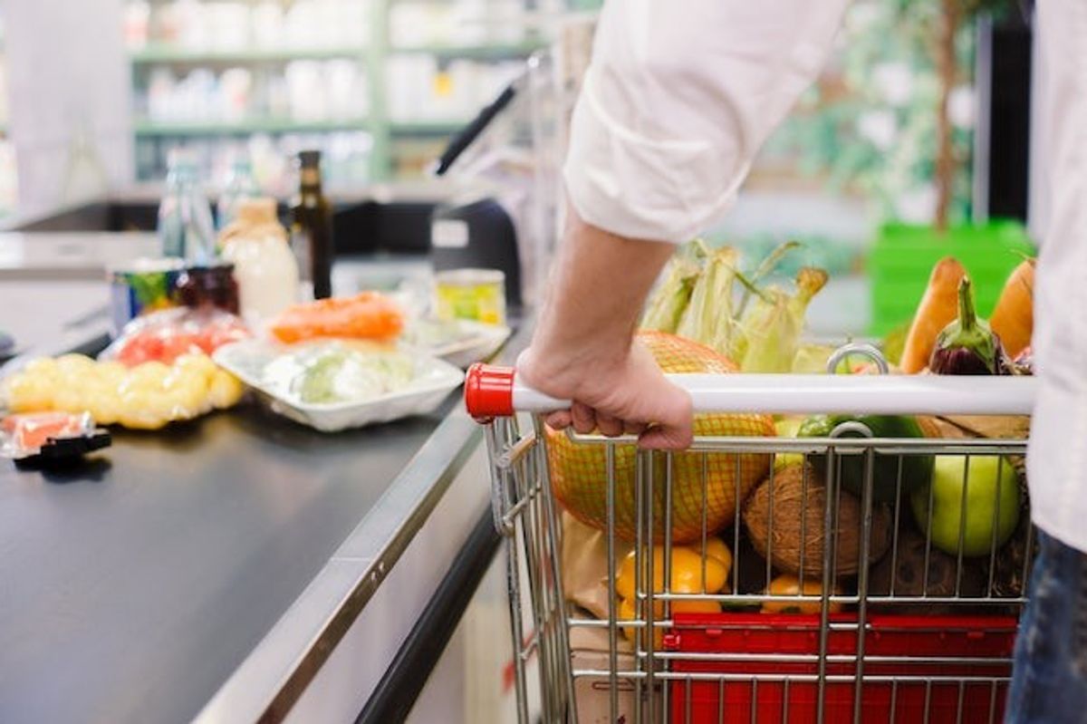 UK food inflation rises as staple prices spike