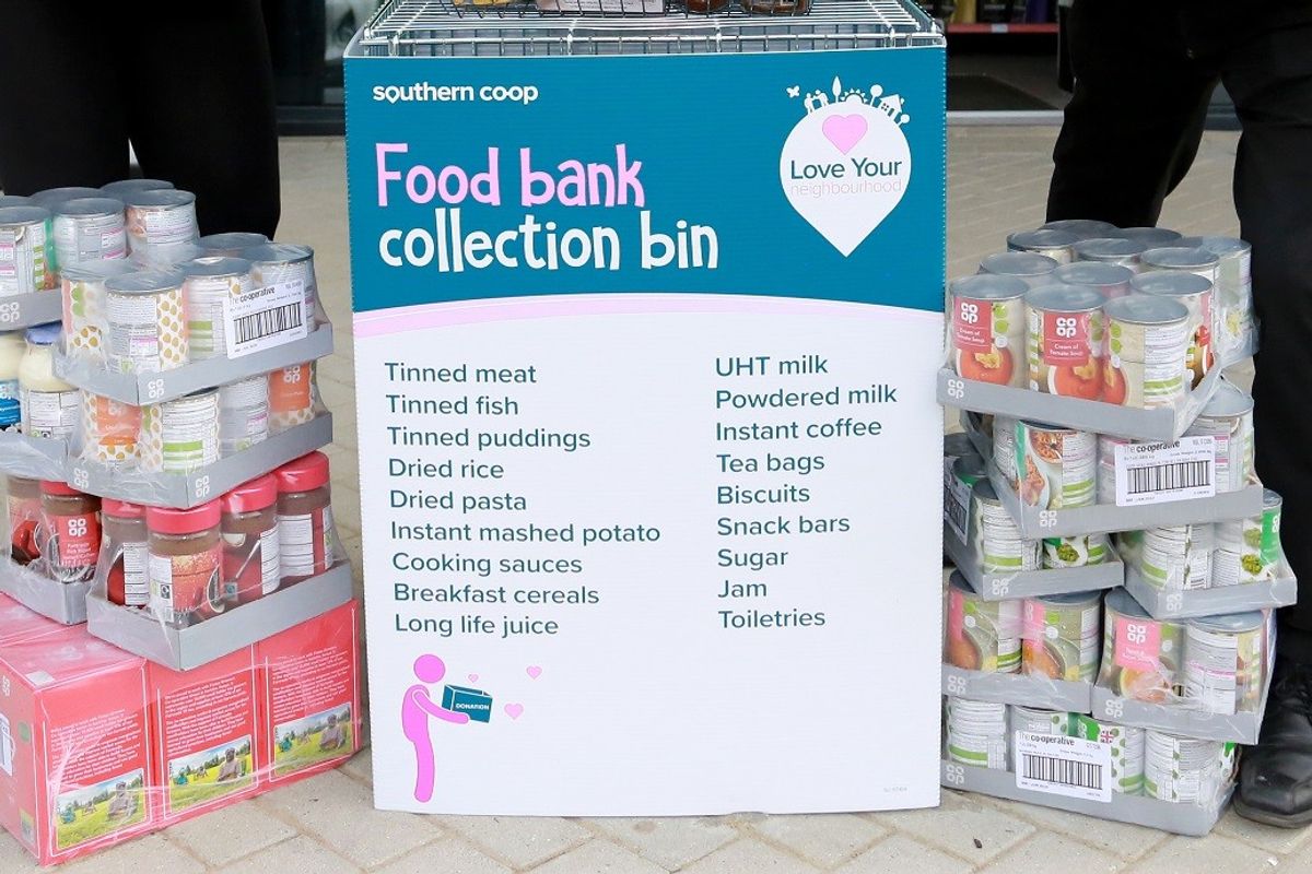 Southern Co-op donates £40,000 worth of gift cards
