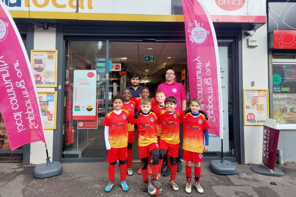 Hampton FC Royals receive donation boost from TYS Retail