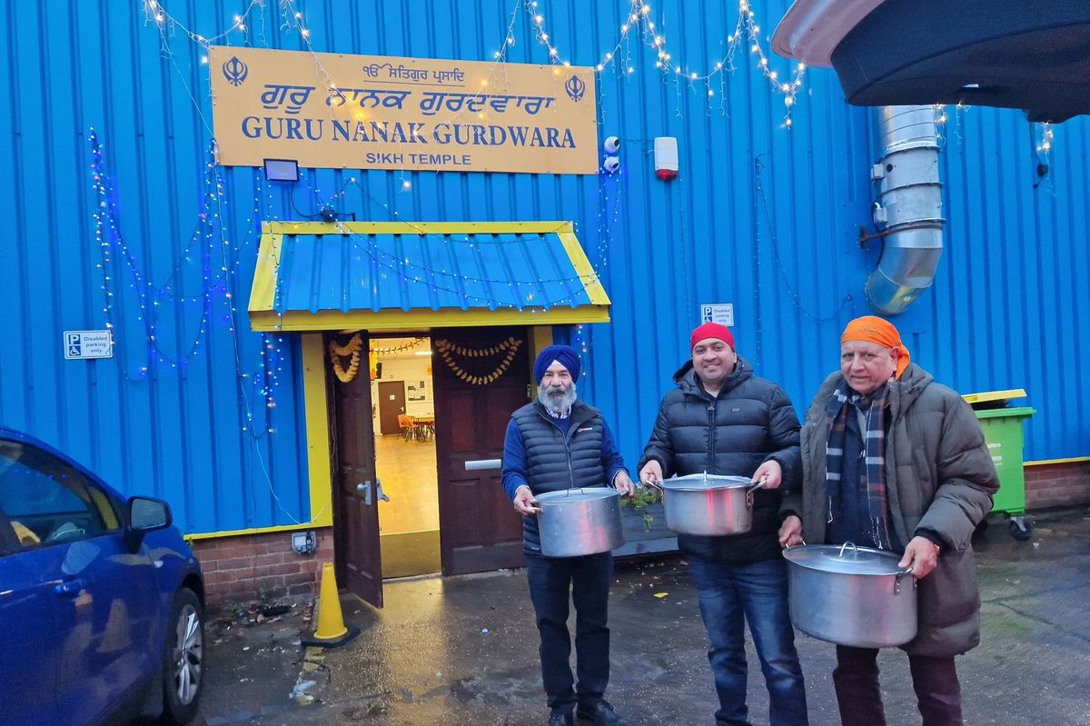 Two Warrington retailers join forces to provide meals for homeless people