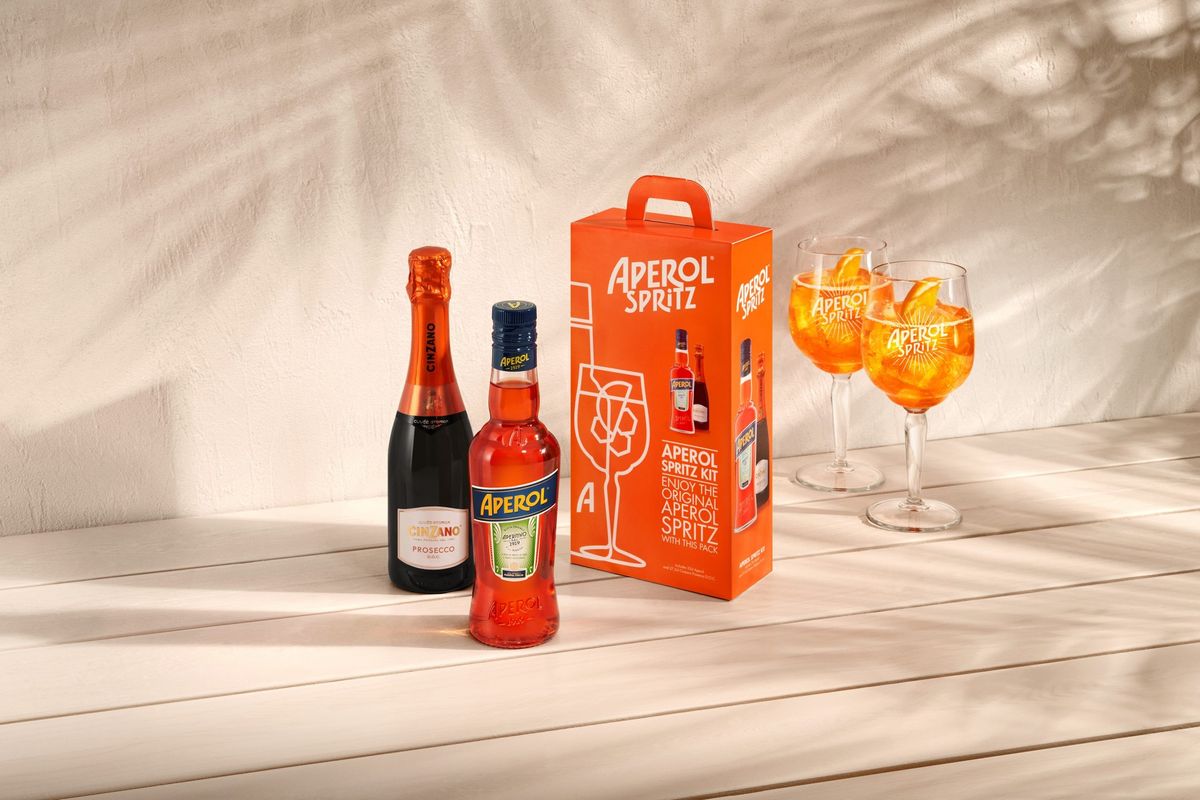 Aperol announces first UK NPD: the Aperol Spritz Kit