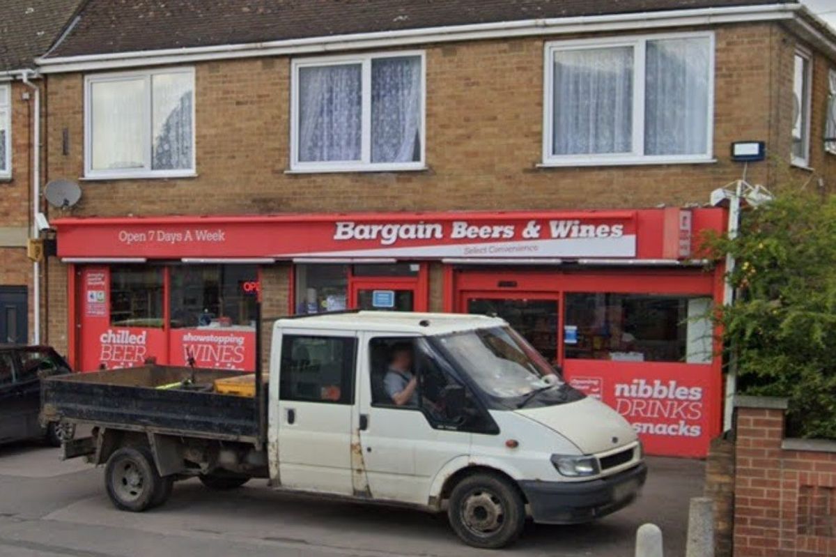 Final warning for shop caught selling alcohol to children as licence is suspended