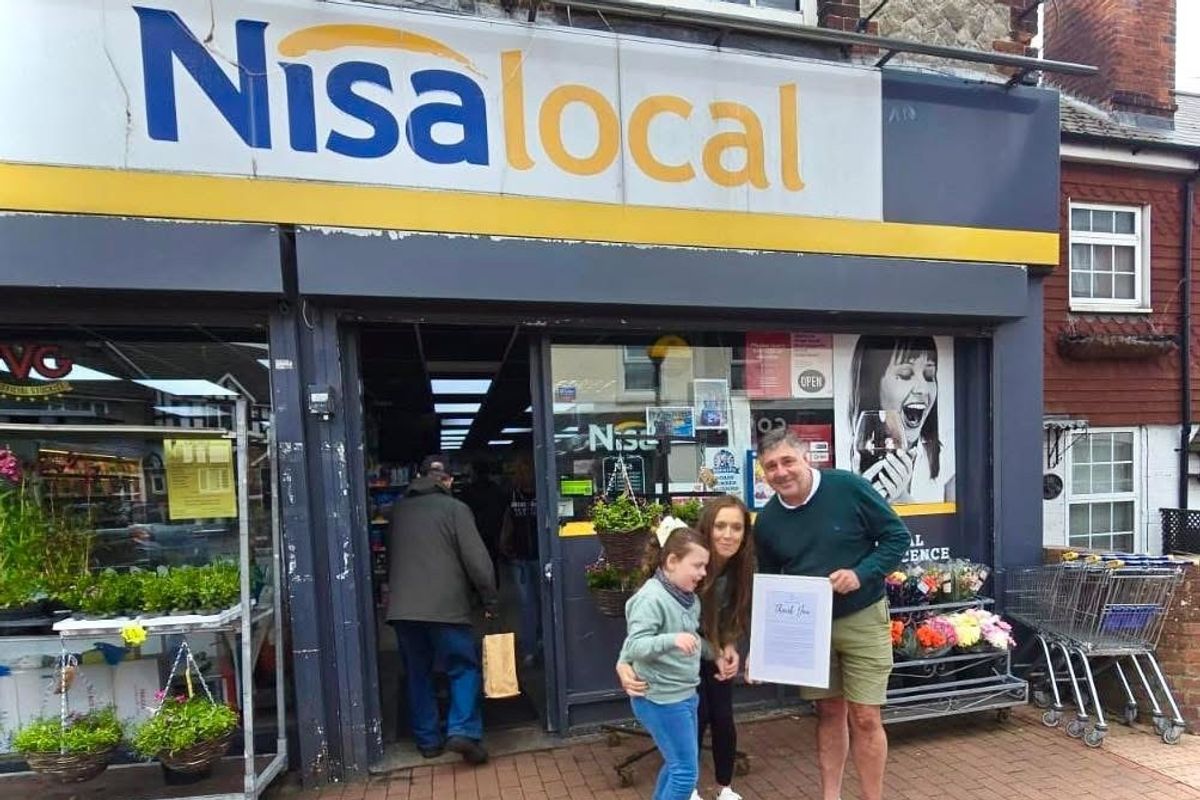 Nisa Local Borough Green donates £500 to BPAN support charity