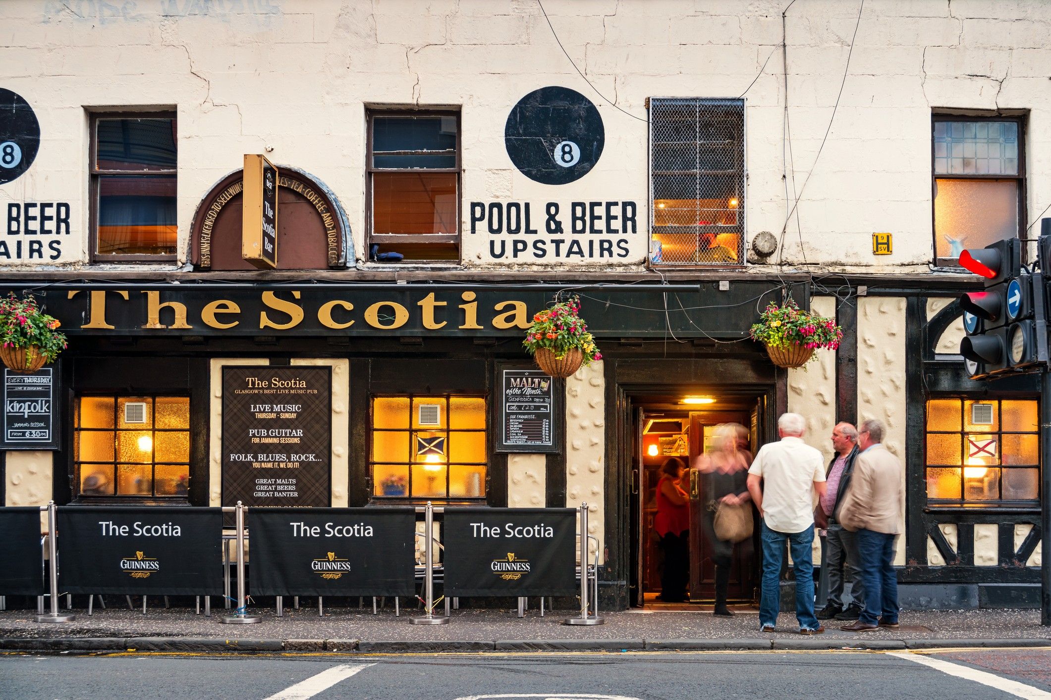 Outlook for Scotland’s pubs, bars and hospitality venues ‘brutal’ – SLTA