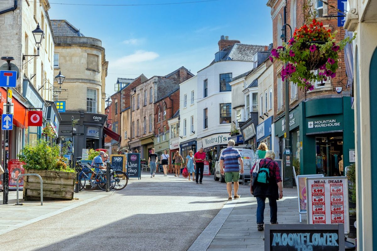 Conservatives announce '100% business rates relief' for high street businesses