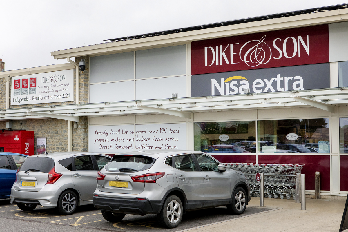 Co-op Wholesale secures contract extension with independent supermarket