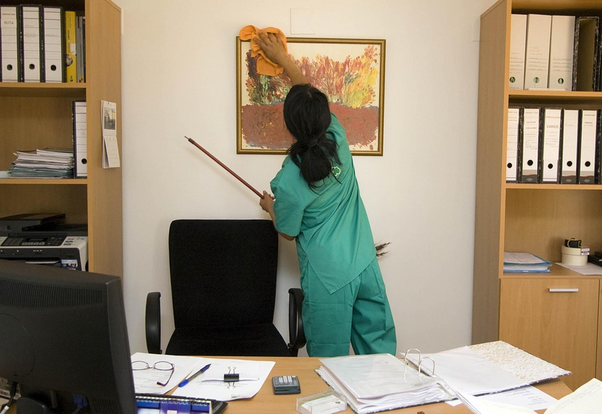 8 Reasons Why A Clean Work Environment Is Important