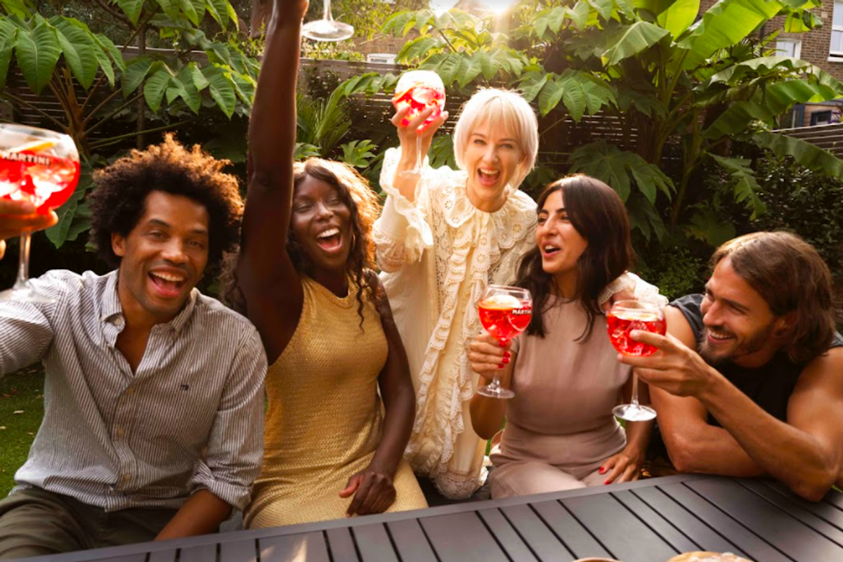 Martini captures the joy of friendship as people reunite across the world