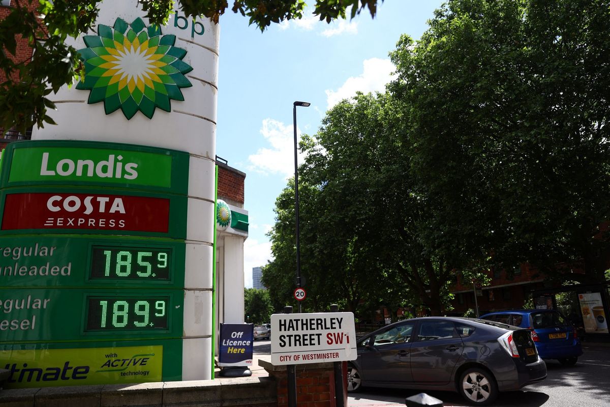 UK petrol price makes biggest daily jump in 17 years
