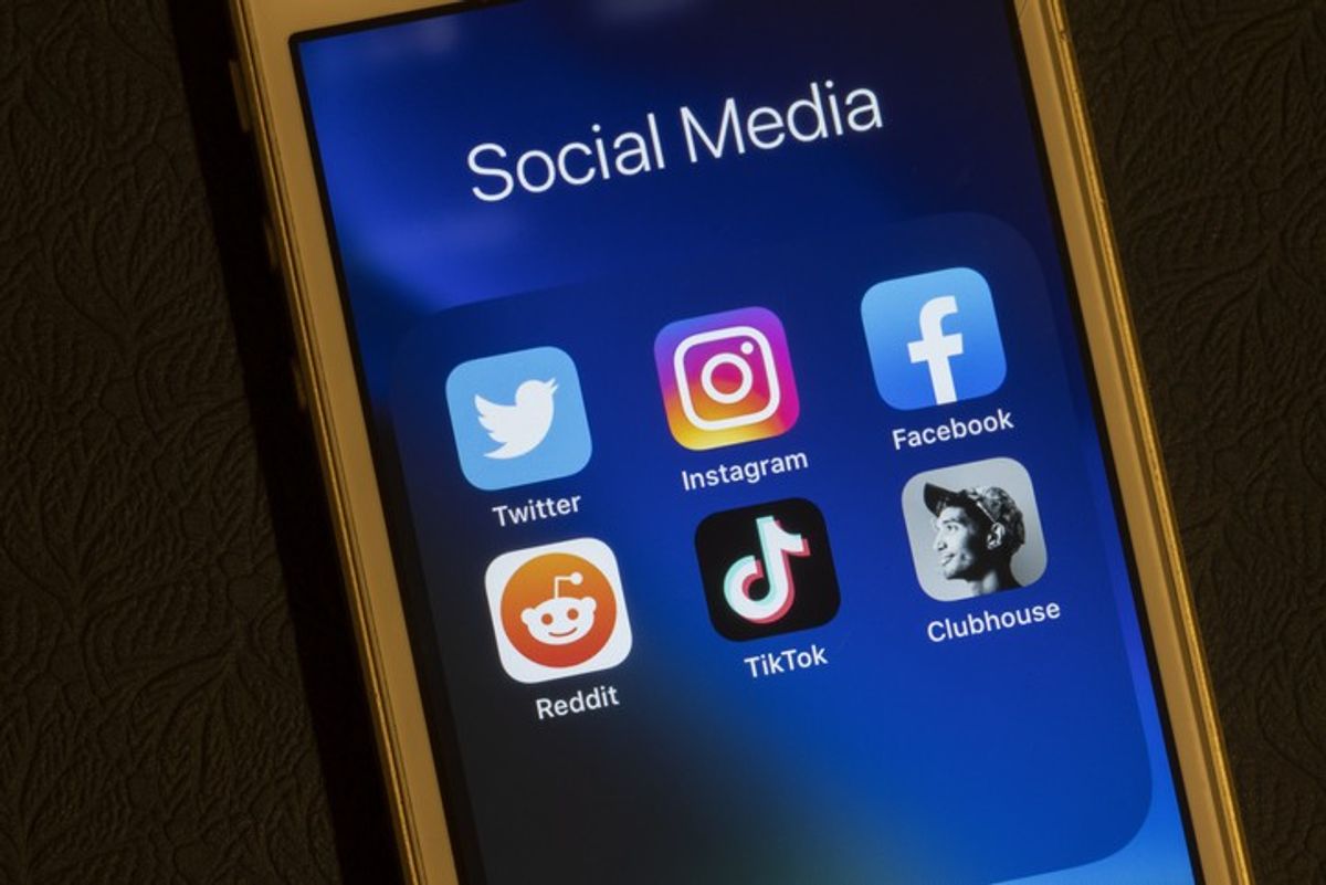 Confectionery wholesaler urges retailers to stay updated with social media trends