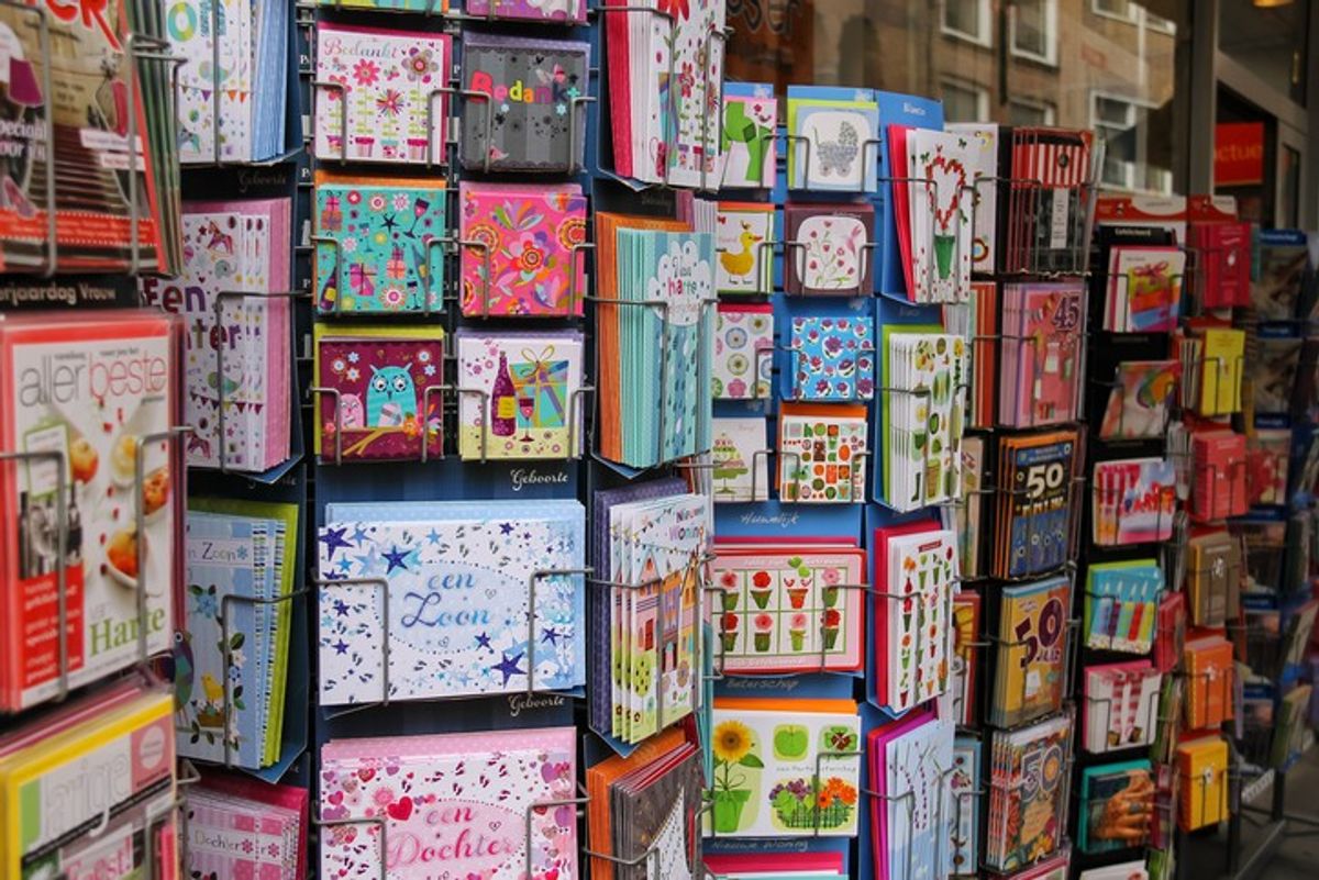 'More than half of Brits prefer to receive greeting cards'