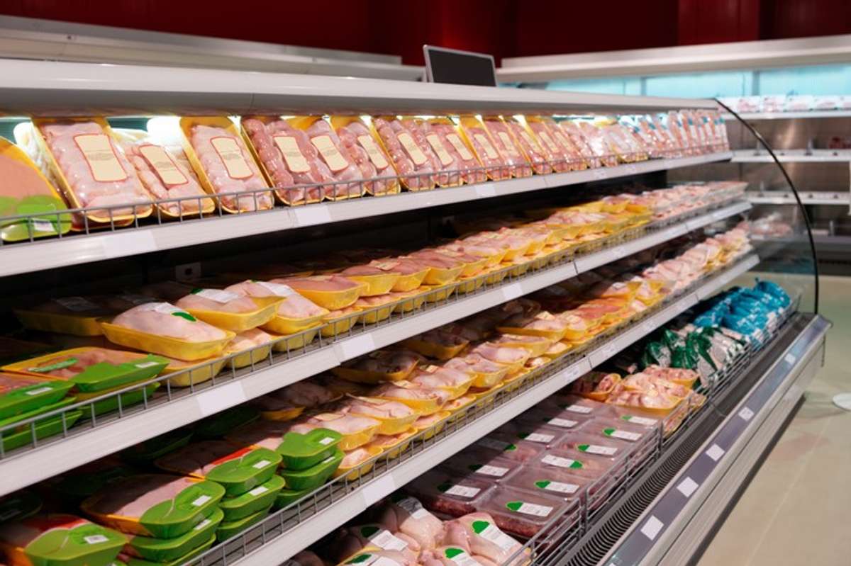 Supermarkets remove chicken items from shelves over salmonella fears