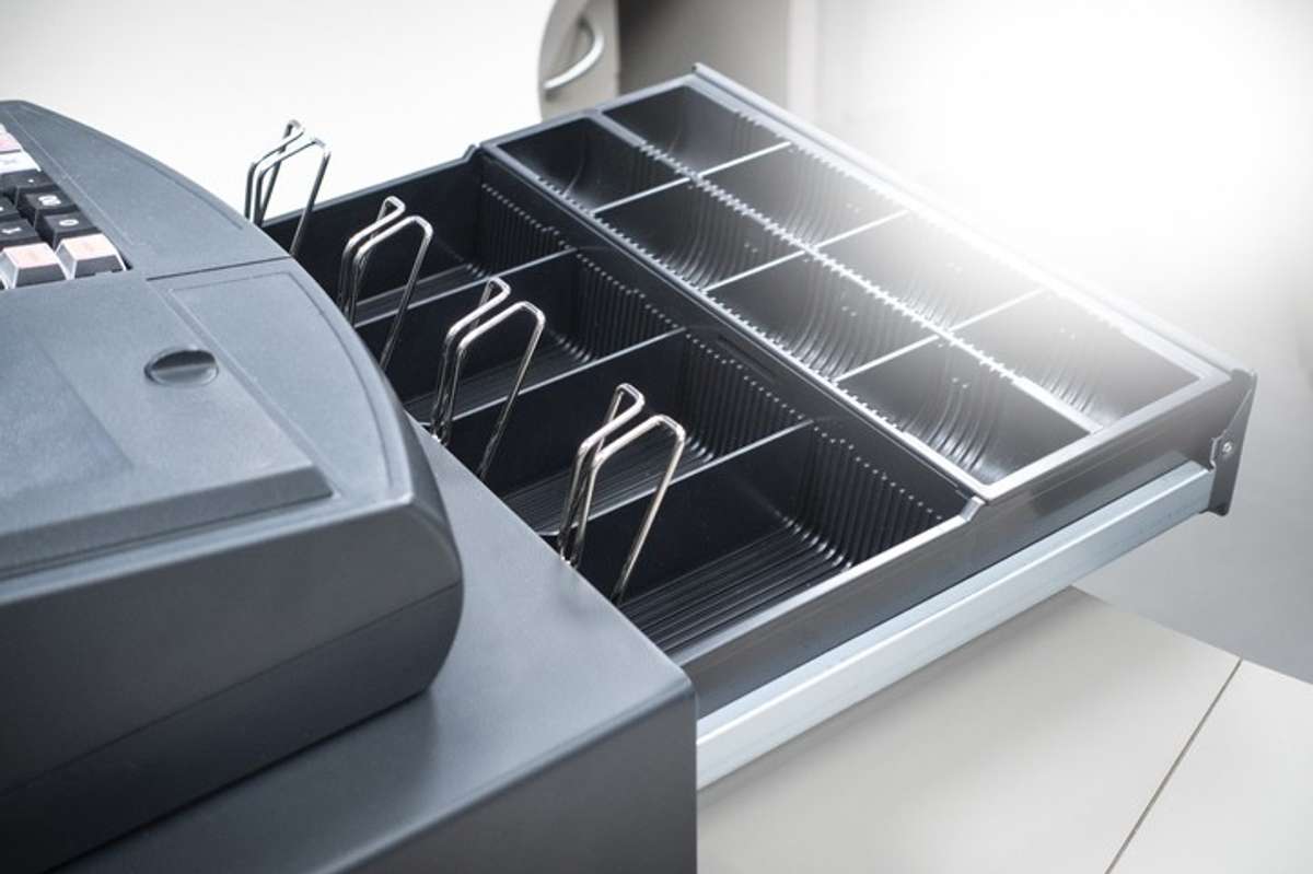 Colchester retailer held at knifepoint, forced to empty till