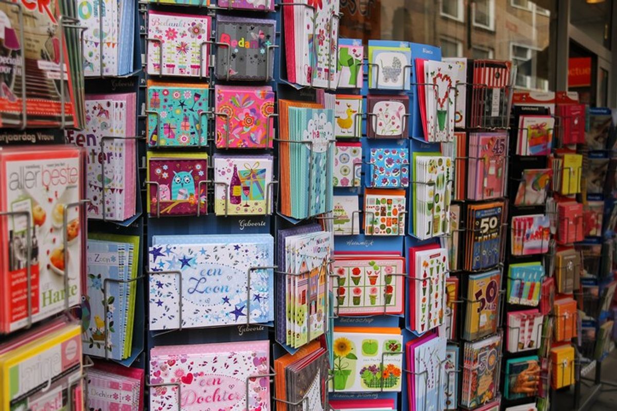 'More than half of Brits prefer to receive greeting cards'