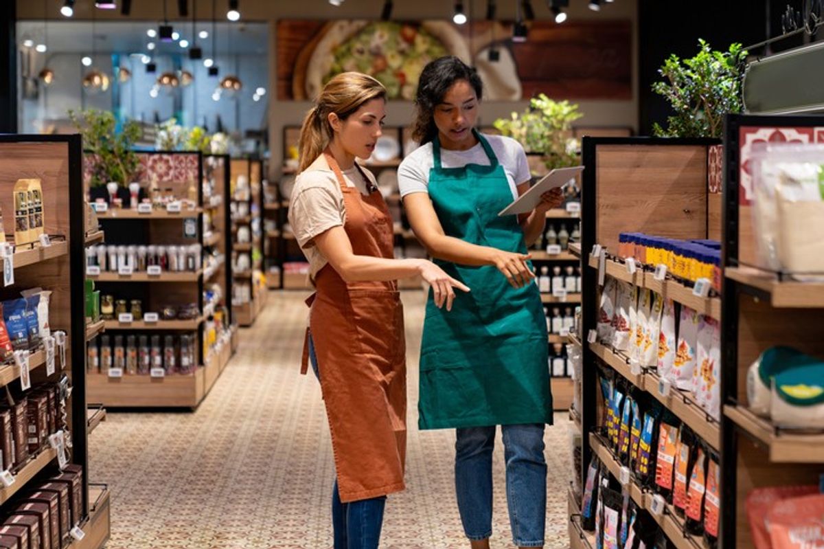 Usdaw report calls for better pay and new economic framework for retail sector