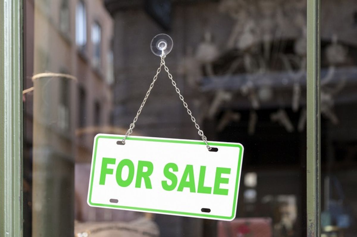 Somerset c-store up for sale