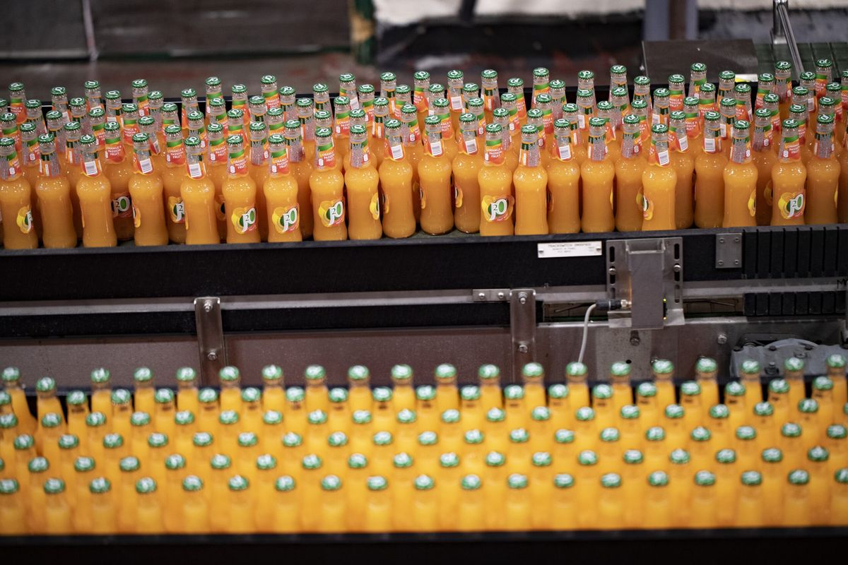 J2O bottles at Britvic’s Leeds factory production line