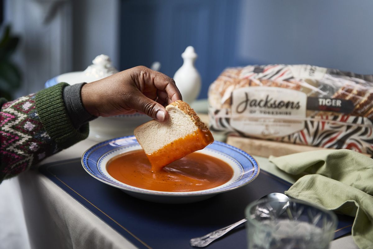 Jacksons of Yorkshire first TV ad filmed in Hull showcases quality plant bread