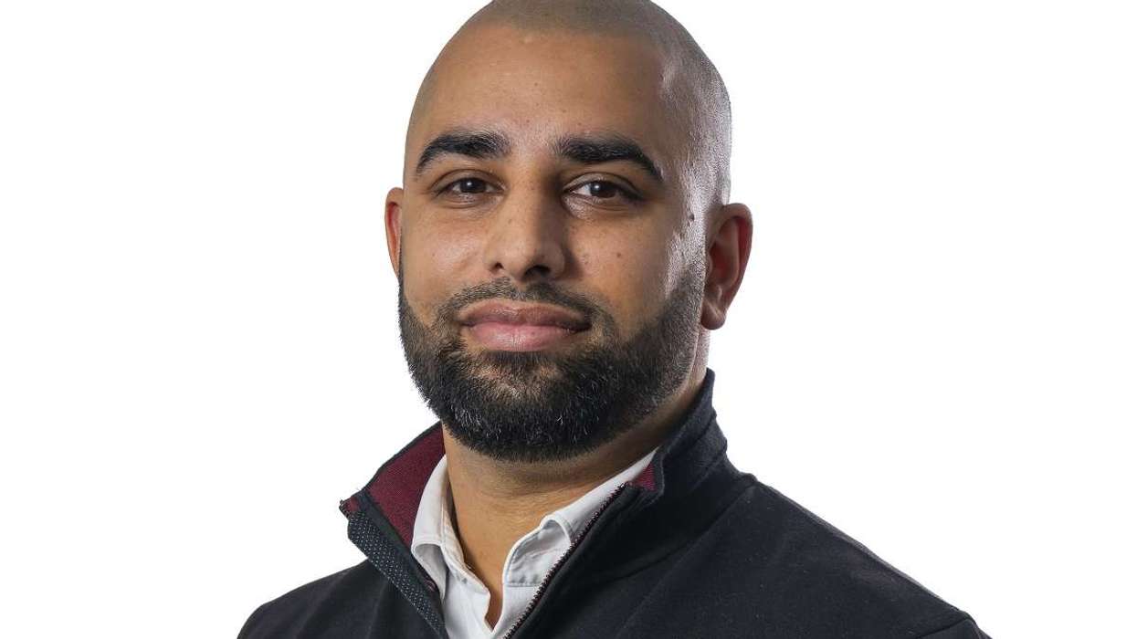 Jason Jhuti