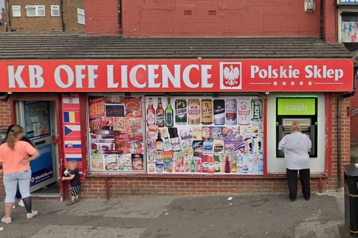 Leeds shop loses alcohol licence after illicit cigarettes seizure