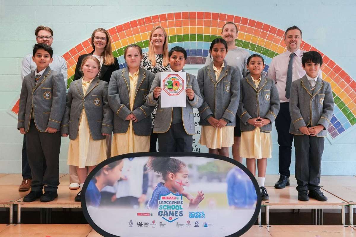 Keely Hodgkinson SPAR School Games