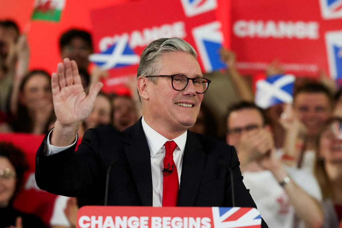 Keir Starmer pledges to stabilise UK as Labour win huge majority