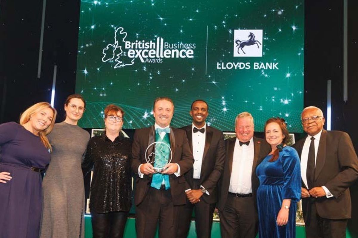 Cotswold Fayre receives top business award