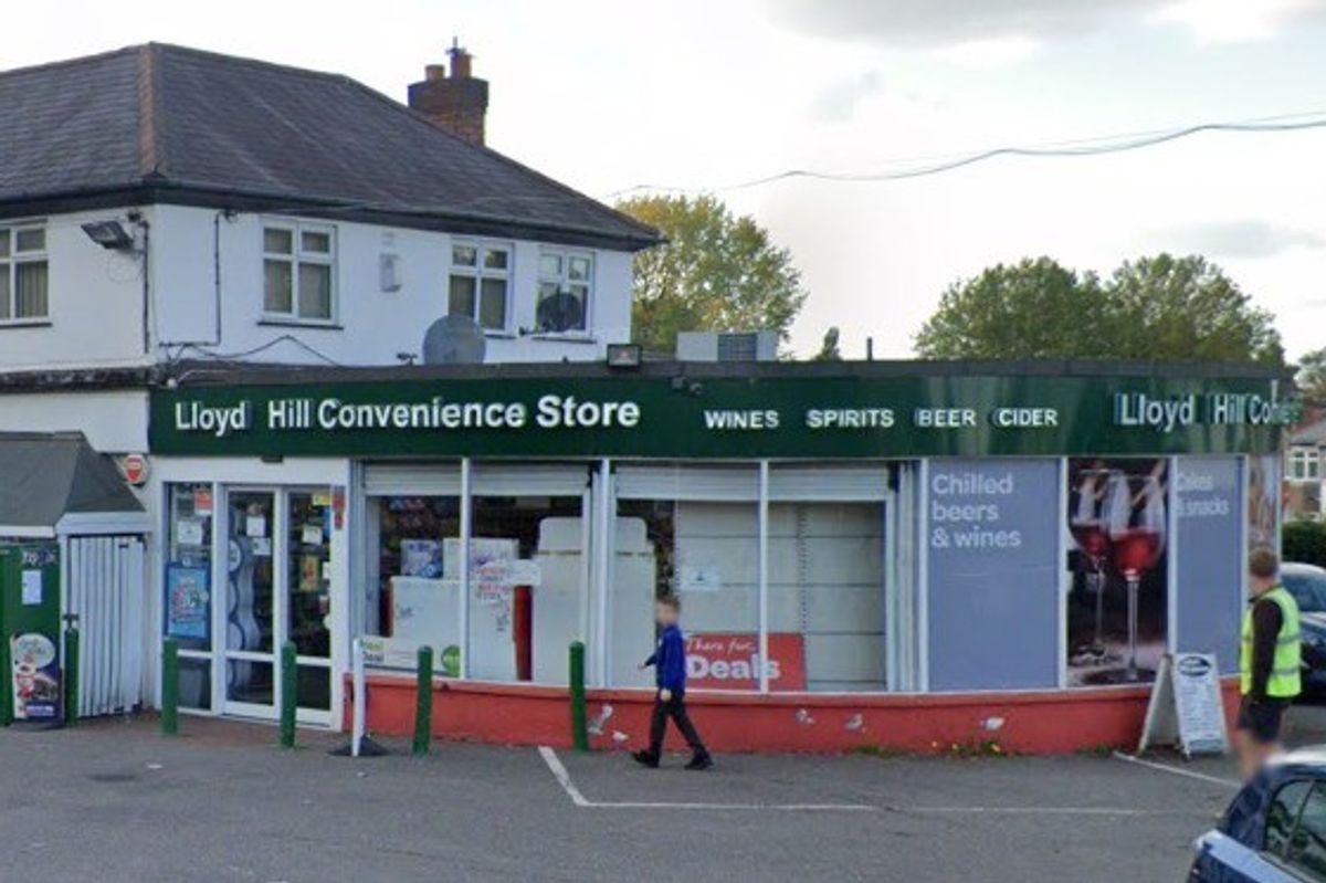 Wolverhampton shop accused of selling alcohol and vapes to schoolchildren