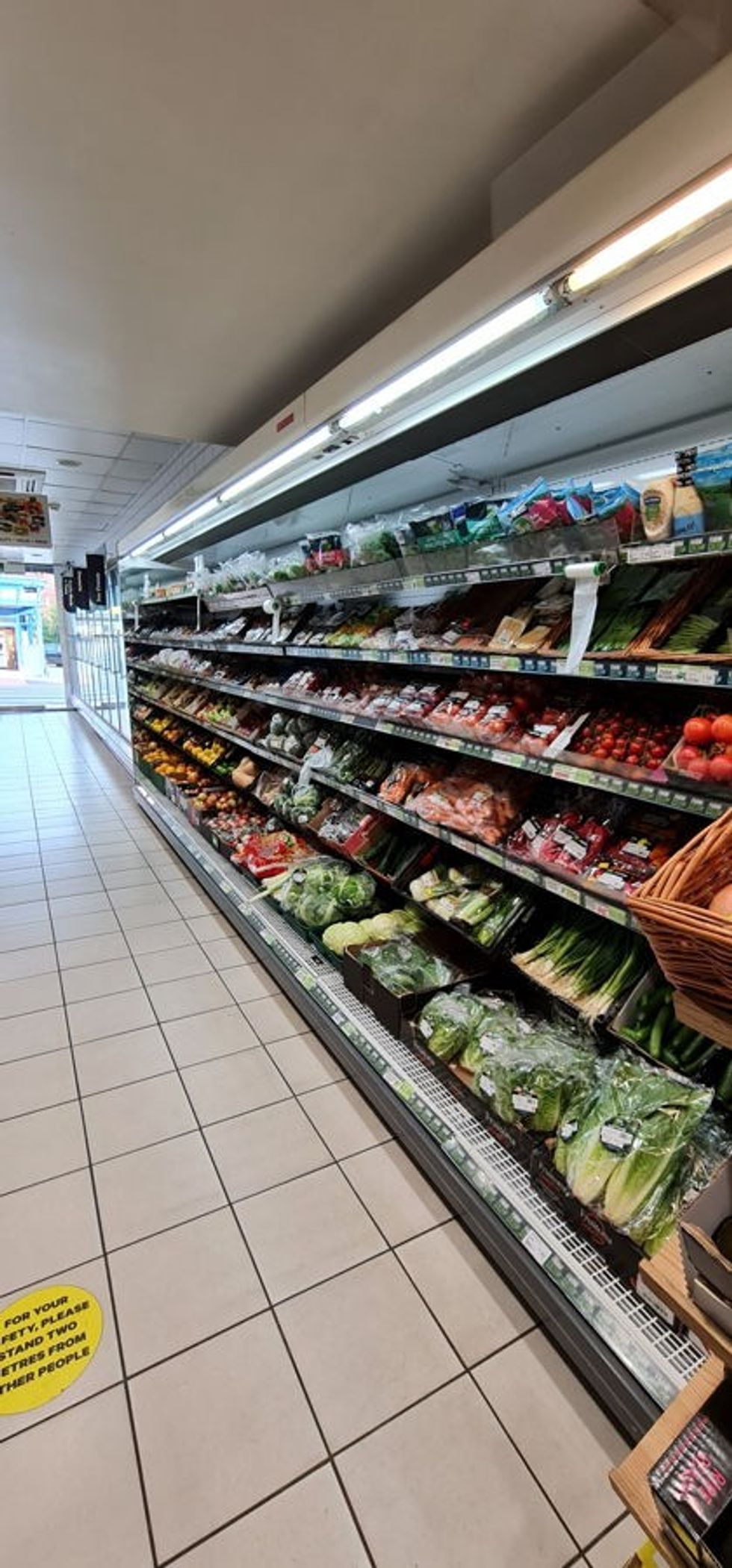 Londis Ferne park London 2