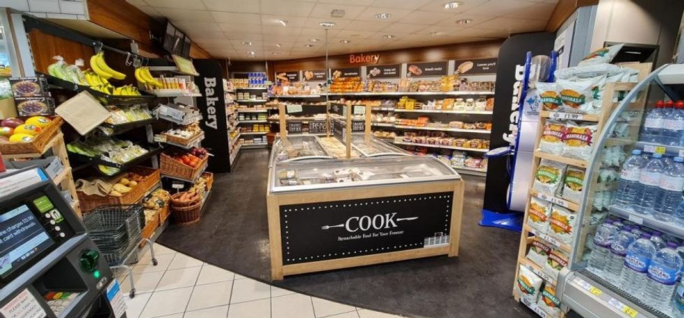 Londis Ferne park London 3 1
