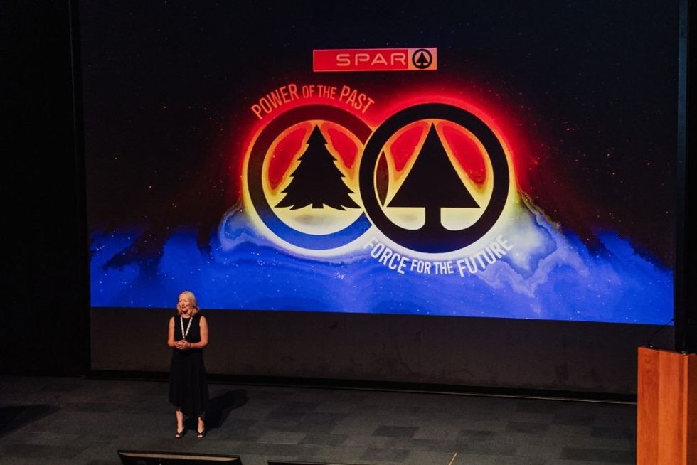 Louise Hoste MD SPAR UK addressing colleagues at the 2022 national SPAR conference held in Gran Canaria