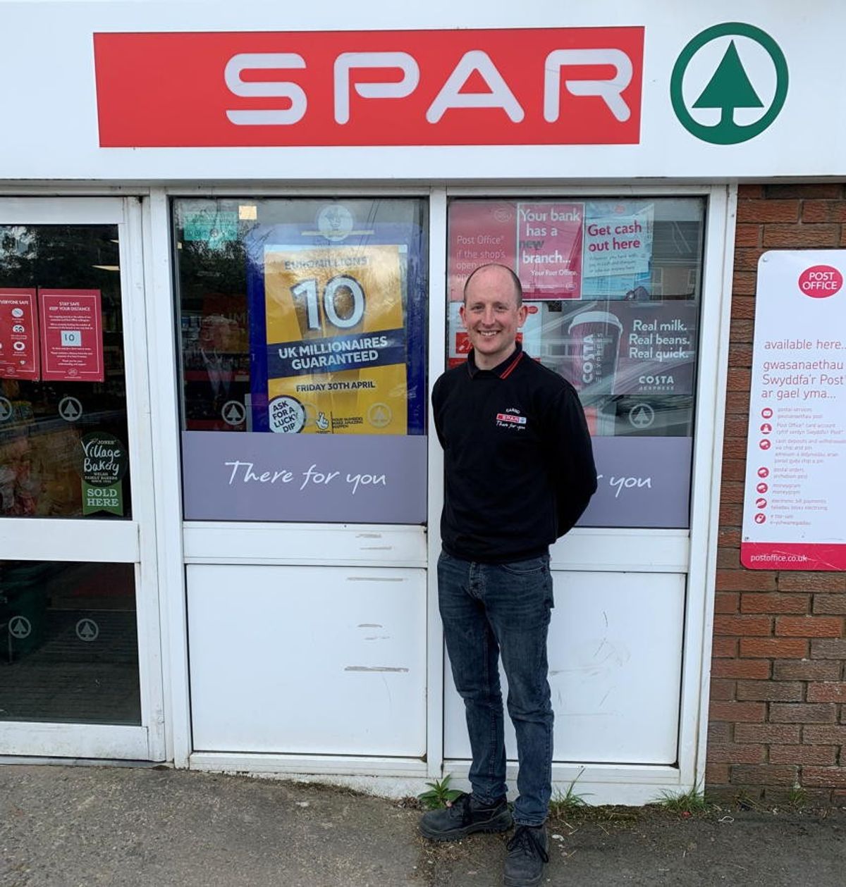 Retailers win £29K in latest National Lottery rewards  