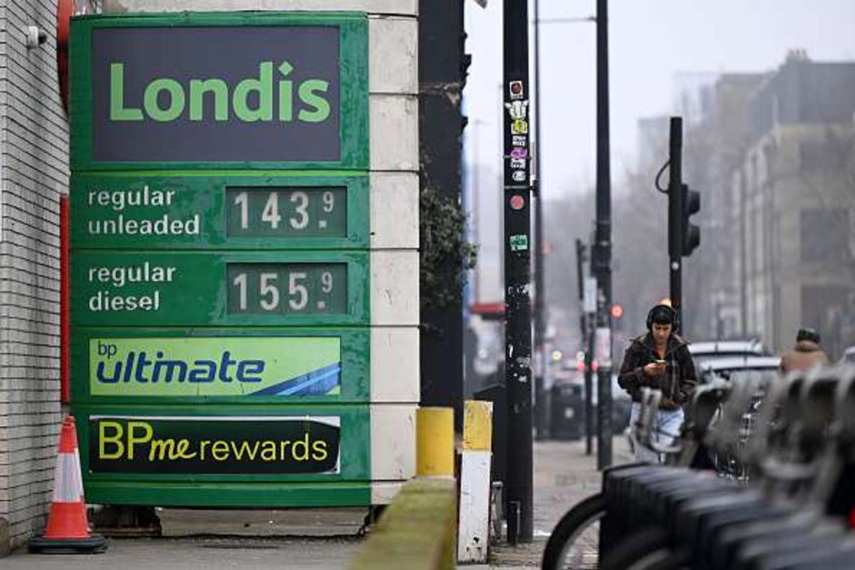 Ministers’ petrol price remarks spark abuse at forecourts