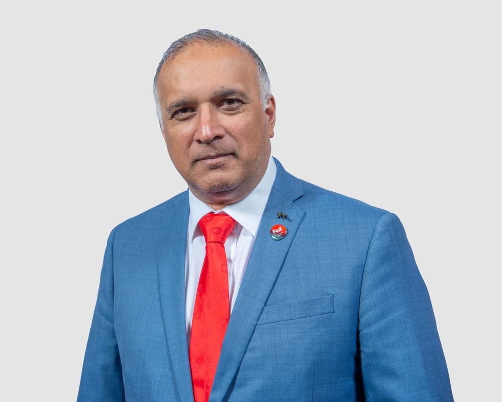 Mo Razzaq criticizes Evri's decision to reduce retailer bonuses despite record-breaking profits