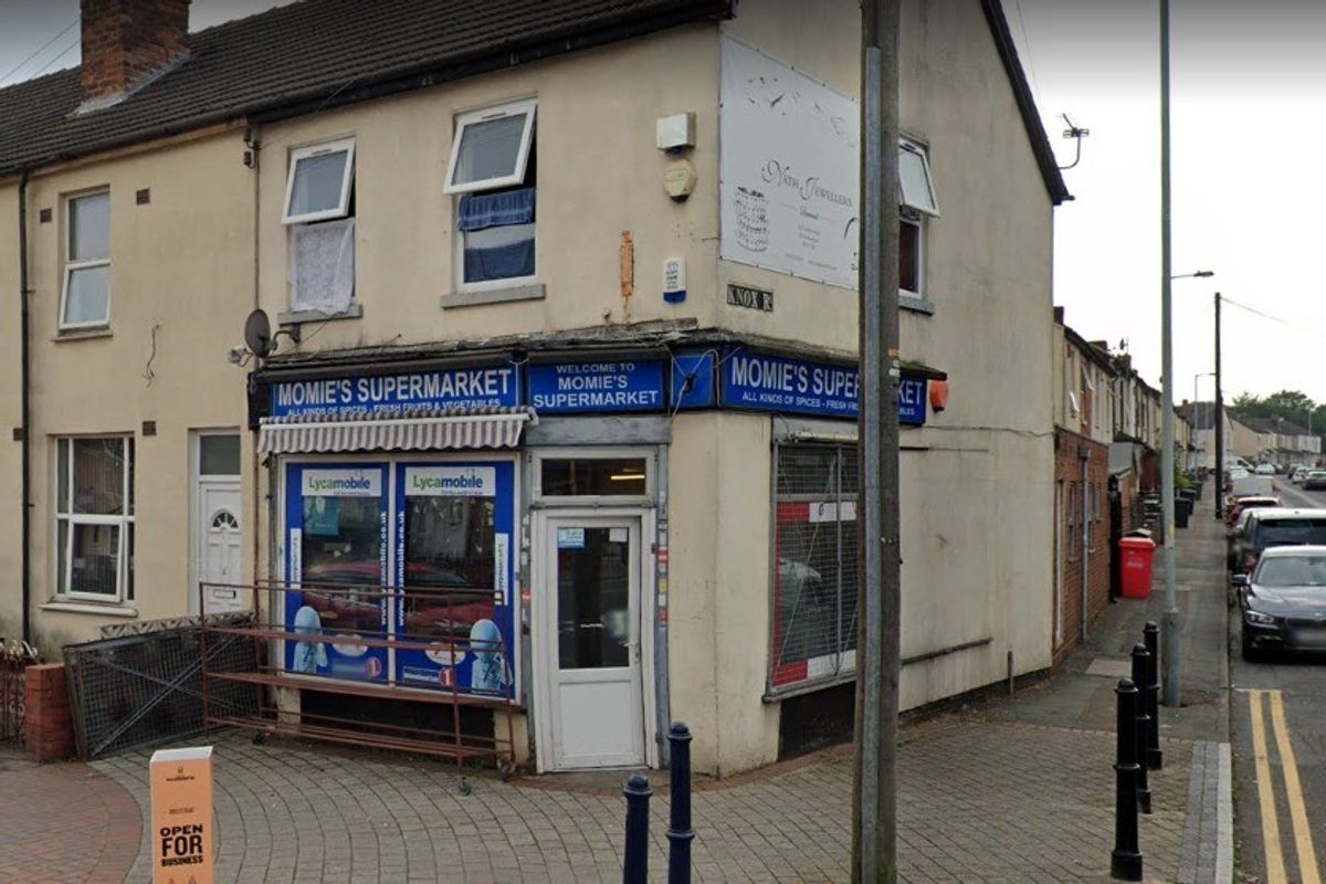Weapons, poppy seeds found in Wolverhampton shop