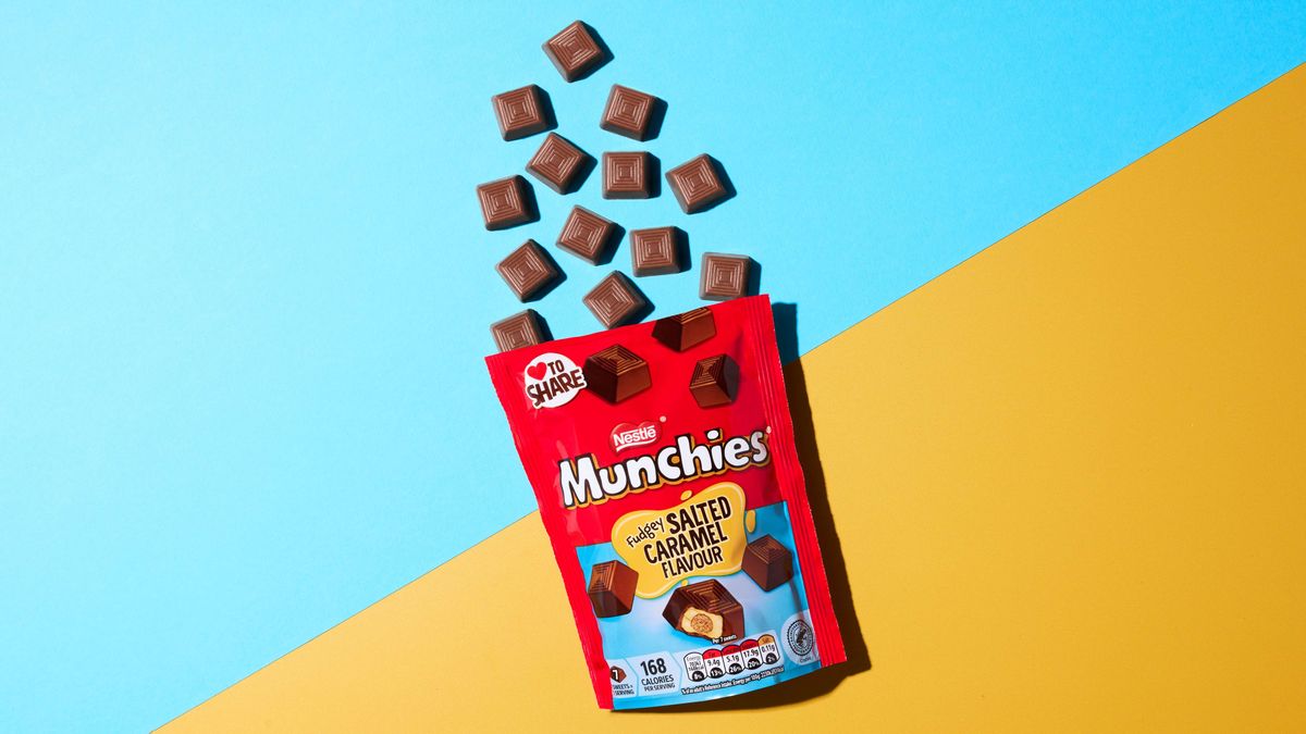 Munchies Fudgey Salted Caramel Flavour sharing bag 