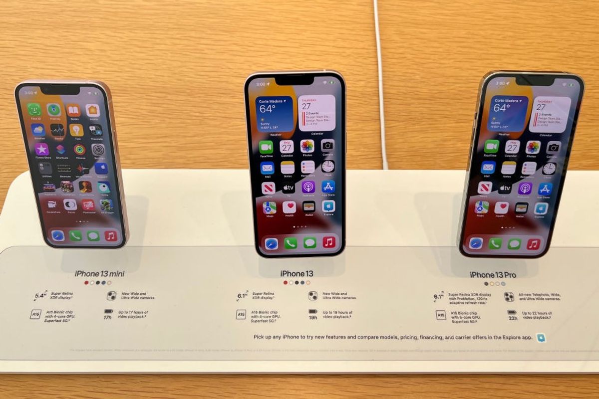 Apple to let businesses use iPhones as payment terminals