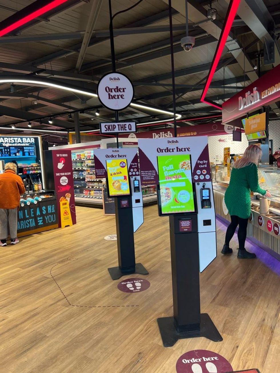 new self service food ordering kiosk from Bludot Technologies 1