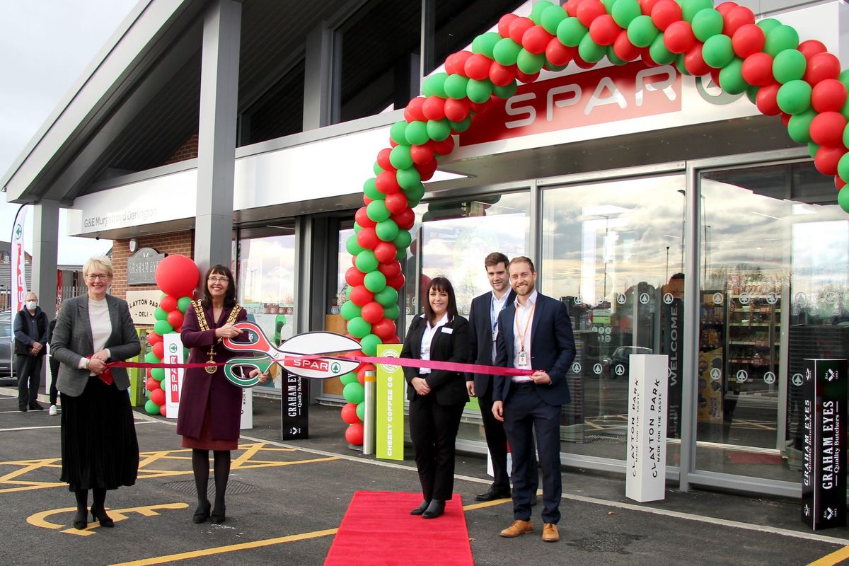 New SPAR and Shell forecourt opens on prime Darlington gateway