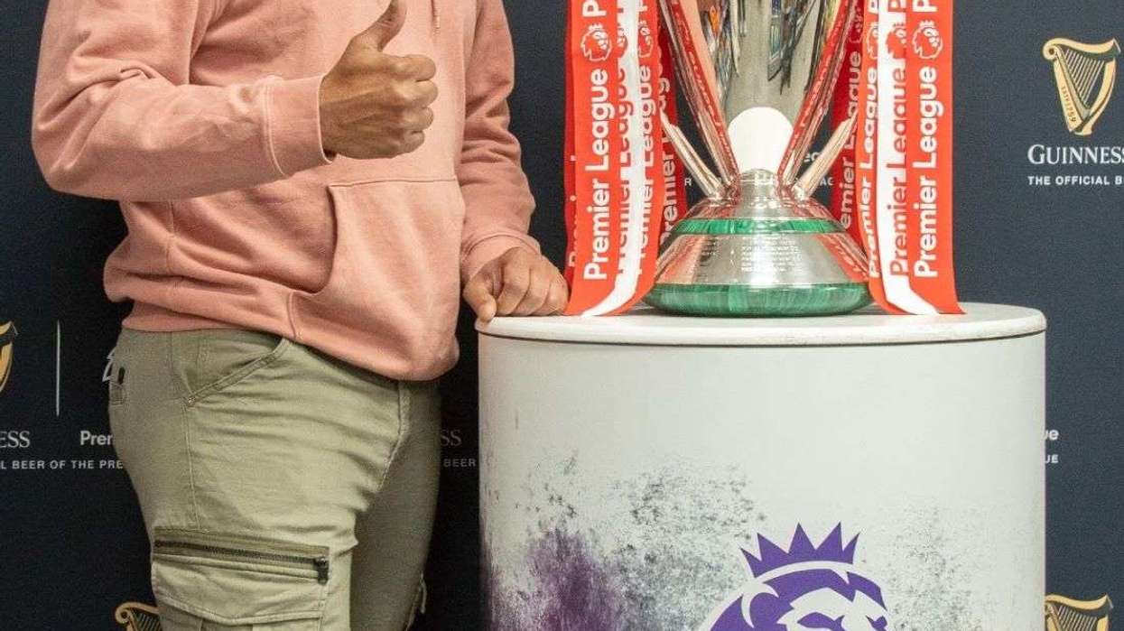 Newcastle retailer Guinness Premier League trophy visit